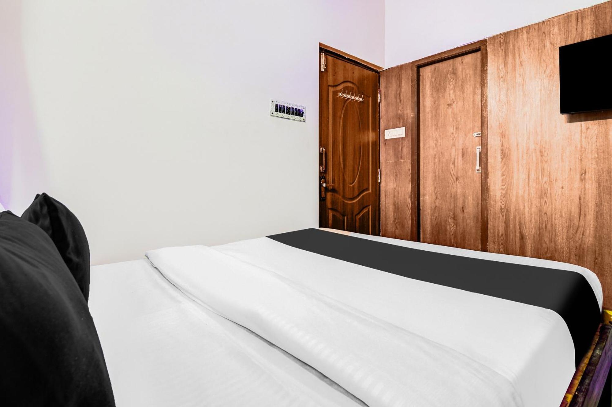 Super Hotel O Jessore Road Kolkata Formerly Skyline Serenity Nager Bazaar Esterno foto